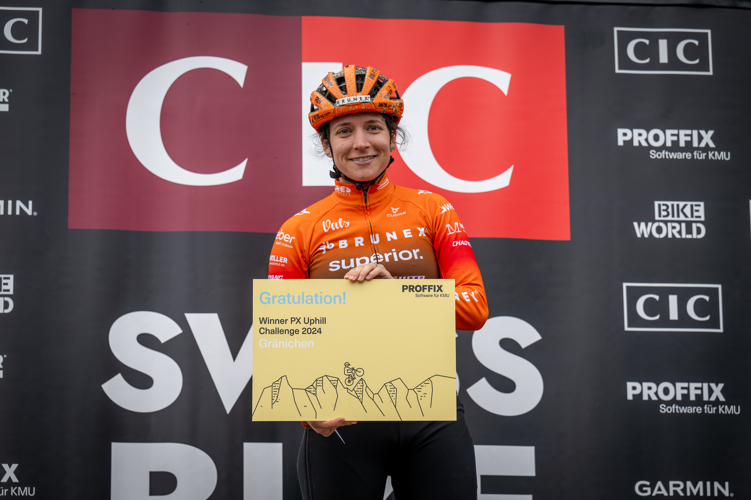 Ramona Forchini gewinnt die Uphill Challenge.