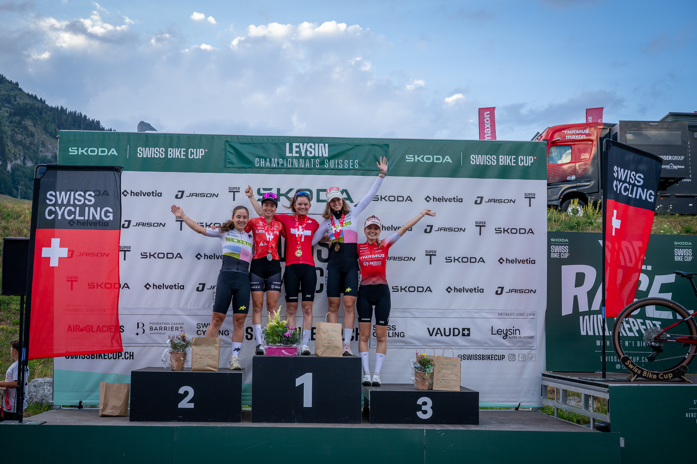 U23-Frauen v.l. Mara Winter, Elina Benoit, Monique Halter, Anina Hutter & Lara Liehner.