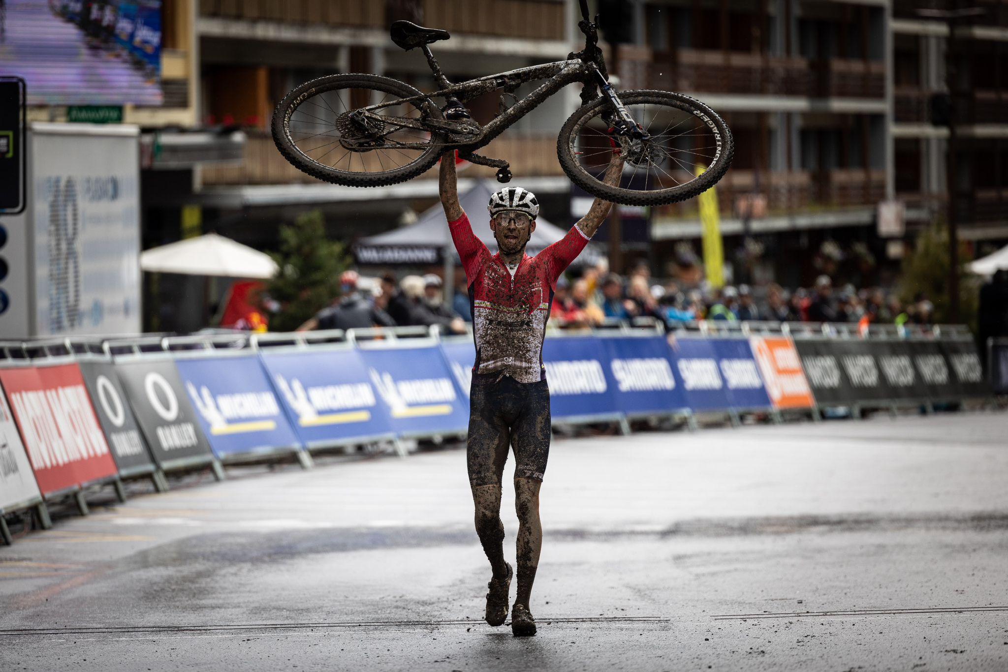 U23 World Cup: Amos strings together victory after victory | Ride MTB