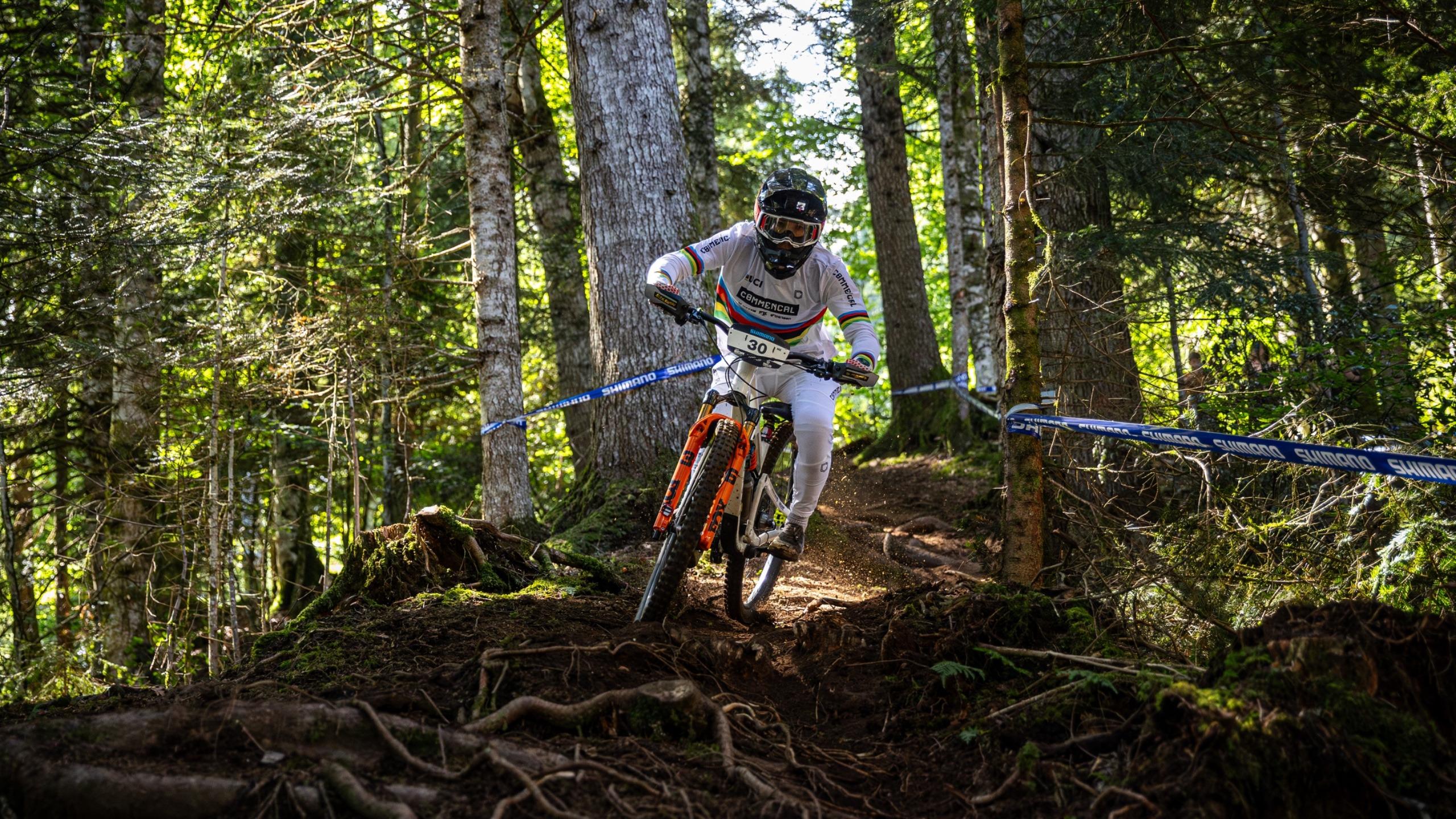 Enduro Weltcup Finale in Frankreich und lokale MTB-Cups in der Schweiz ...