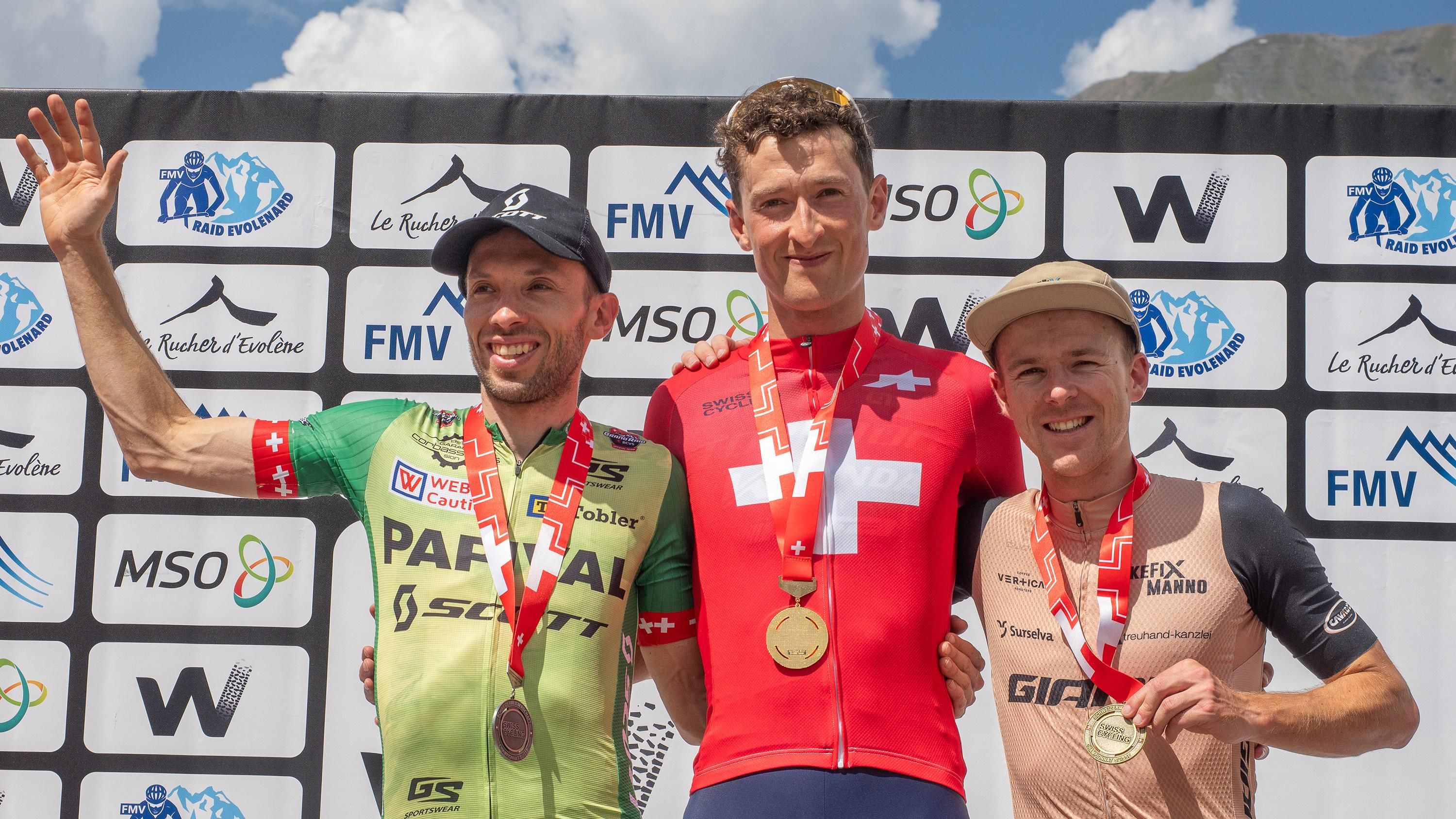 Weinbeer and South are the new Swiss marathon champions | Ride MTB