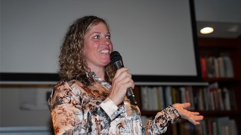 Jill Kintner ist auch nach ihrer Rennkarriere überaus aktiv und engagiert sich unter anderem als Mentorin für junge Mountainbikerinnen.