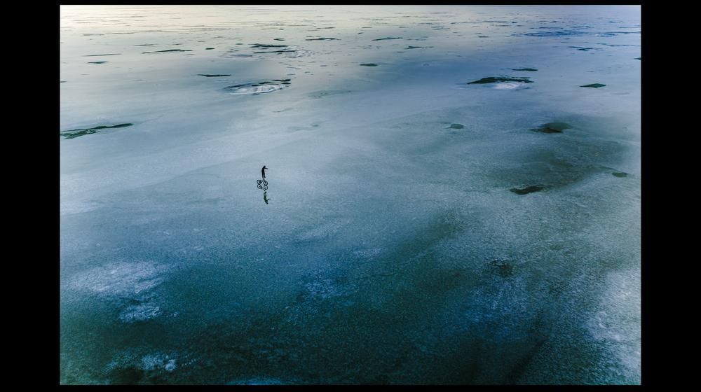 The Illume Awards 2026 – Category: Bike – Ranking: Finalist – Photographer: © Klemens König – Athlete: Andreas Huber huberandreas.at – Location: Neusiedlersee, Burgenland, Austria.