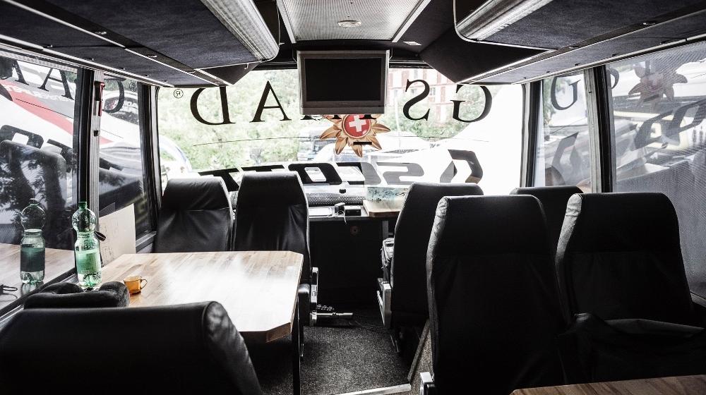 Teambus Team Gstaad-Scott