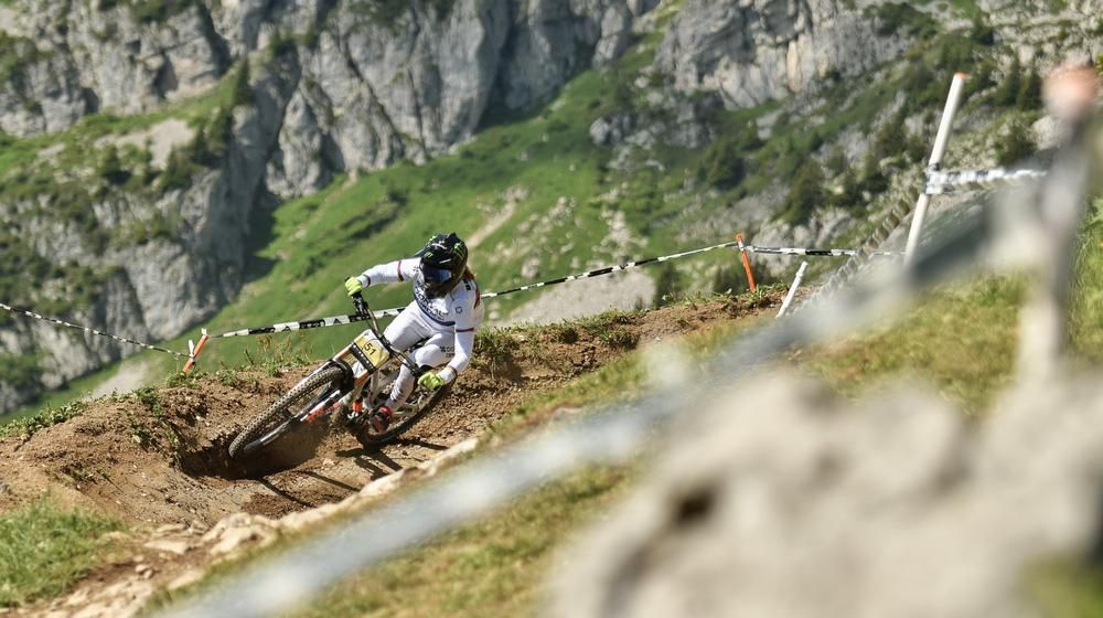 Camille Balanche Downhill Mountainbike SM 2021