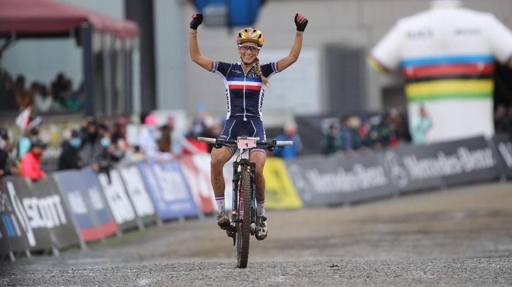 Ferrand Prevot wird erneut Weltmeisterin 2020
