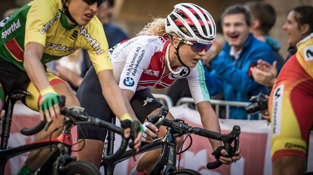 Mountainbikerinnen starten an 1. TdS Women.