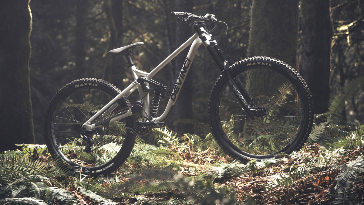 Devinci Chainsaw 2023