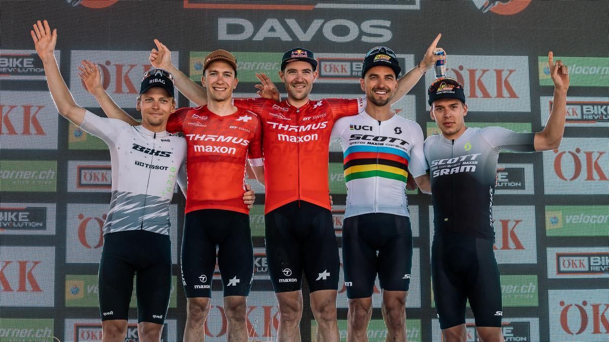 Lars Forster gewinnt in Davos vor Vital Albin und Nino Schurter