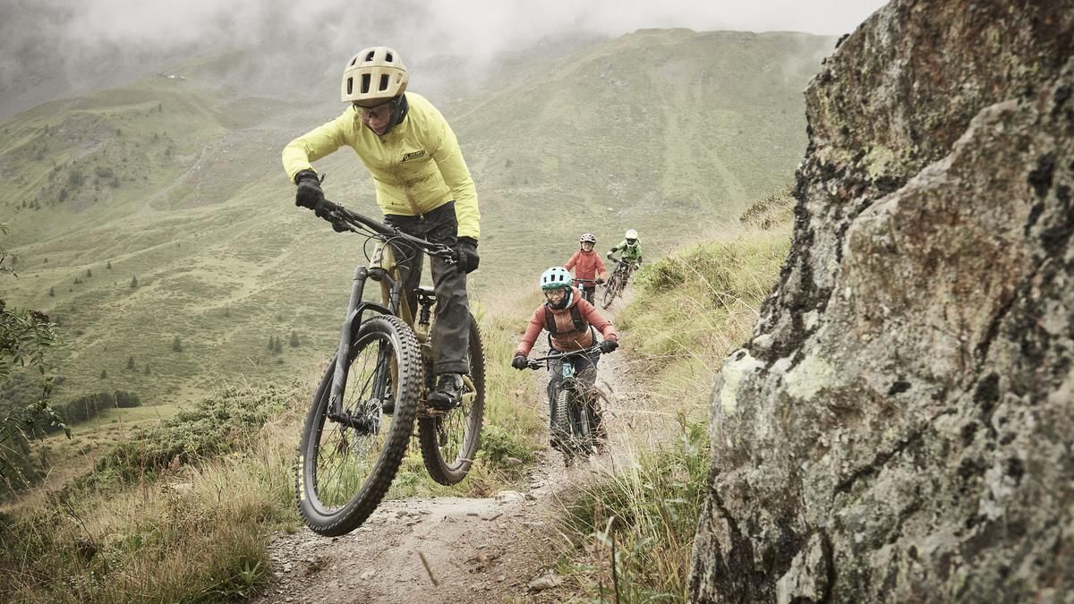 Family Bike Vibes Arosa 2023 Bike Kingdom