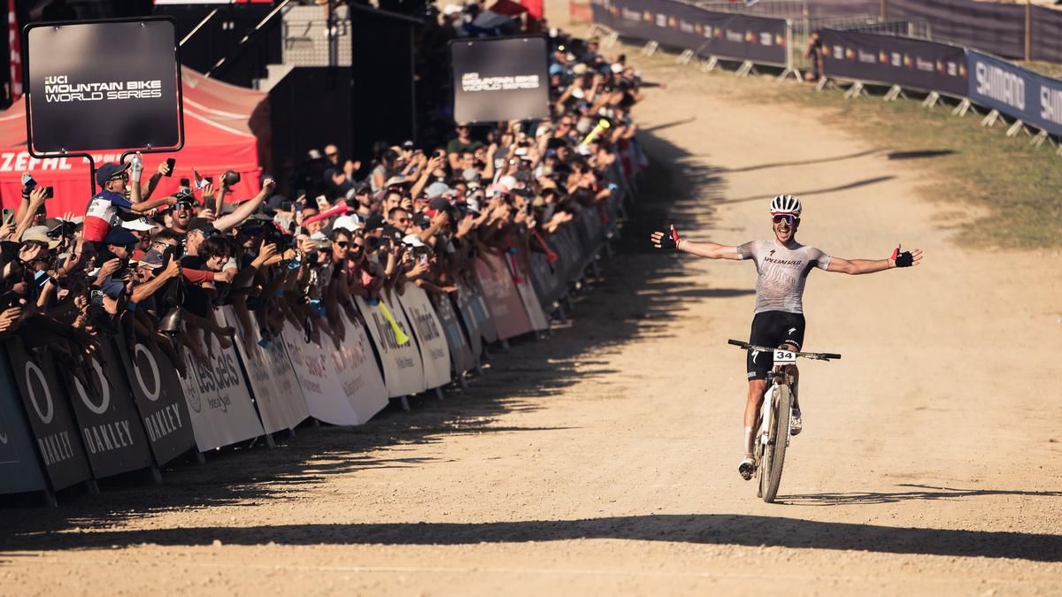 Victor Koretzky gewinnt Weltcup in Les Gets.