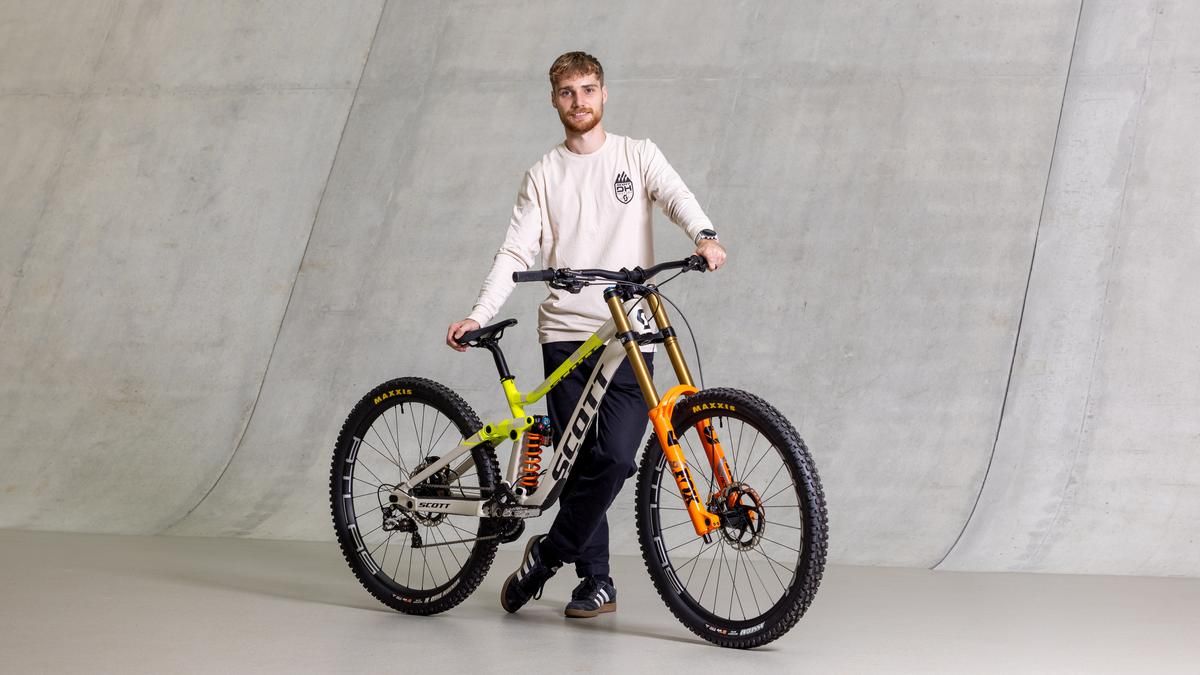 Scott DH Factory Racing 2024