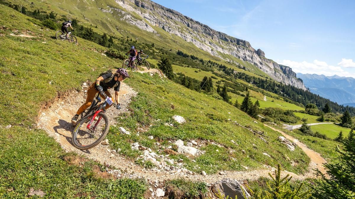 Twins Womens Bike Camps 2025