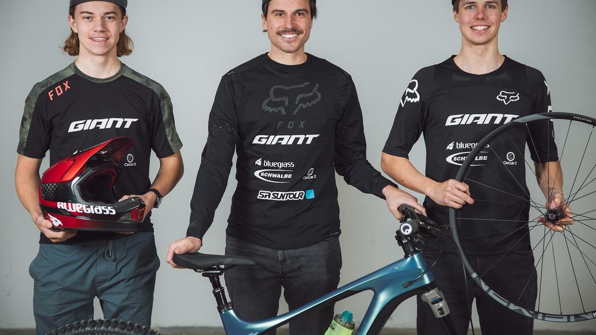 Swiss Enduro Team by Giant 2022
