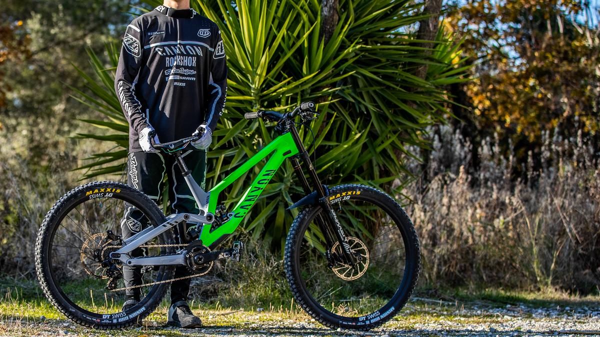 Canyon Cllctv schnappt sich Luca Shaw