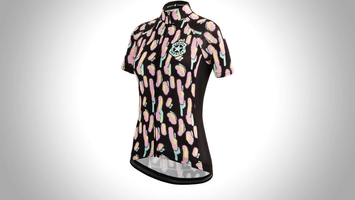 Deputy Sheriff bringt bellezza linie für MTB und Strasse