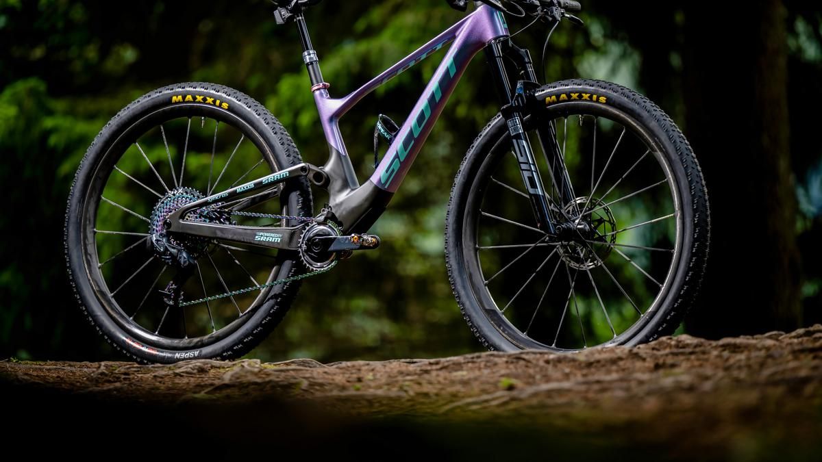 Scott Contessa Spark von Kate Courtney 2022