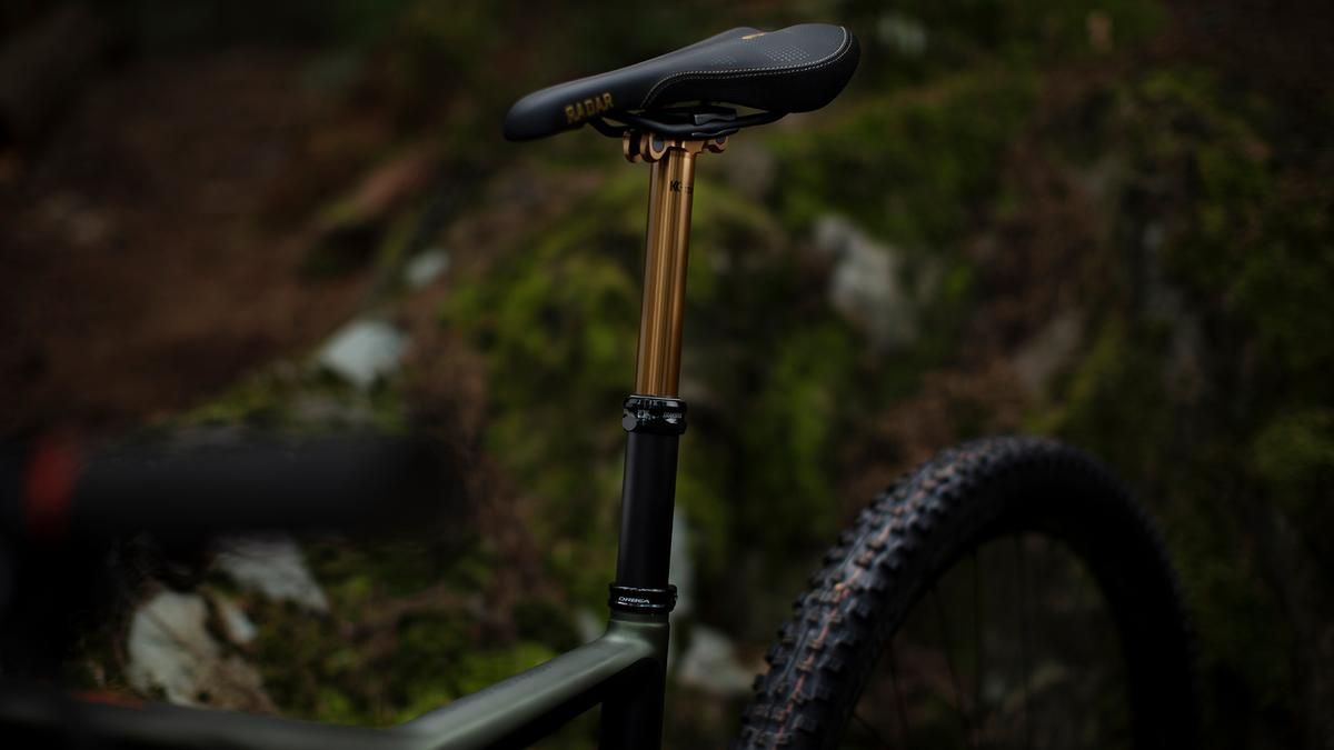 Fox bringt Transfer-Sattelstütze mit 200mm Hub.