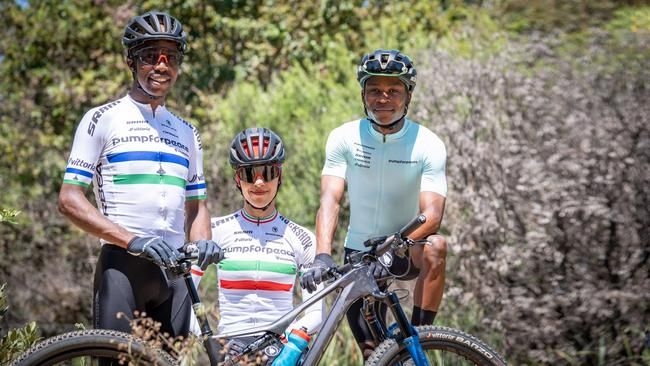 Die Team-Fahrer Tumelo Makae, Faranak Partoazar & Unathi Nxumalo.