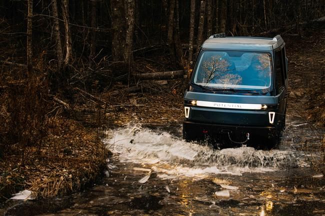 Offroad-Spass: In den USA ist das erlaubt, und der Adventure 1 darauf ausgelegt..