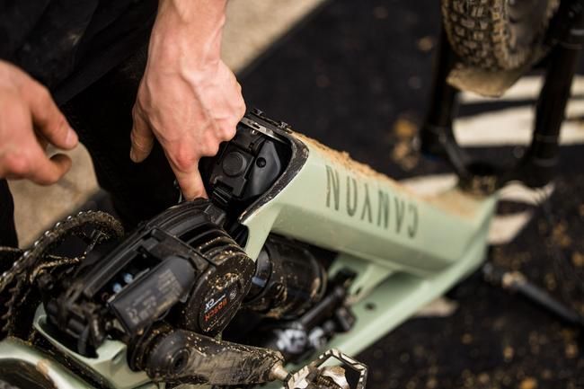Canyon Strive:ON Akkufach und Technik