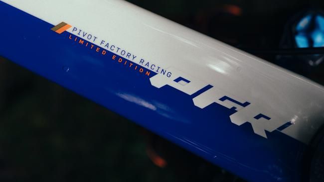 Pivot Firebird PFR Limited Edition