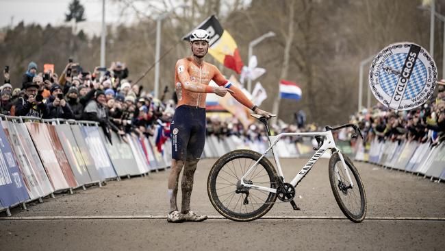 Mathieu van der Poel feiert mit dem Cross-WM-Titel seinen jüngsten Grosserfolg auf Canyon.