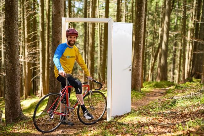 Maxi und das fast 40 Jahre alte Cilo-Rennrad seiner Mutter.