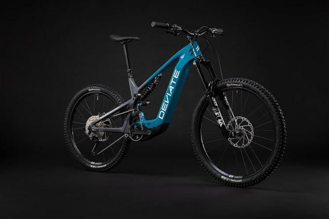 Der E-Bike-Erstling von Deviate lässt sich sehen.