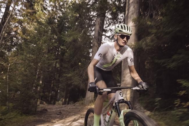 Der Urner kämpfte sich mit fast nichts an die Weltspitze, jetzt zählt er zu einem der international bedeutendsten Teams.