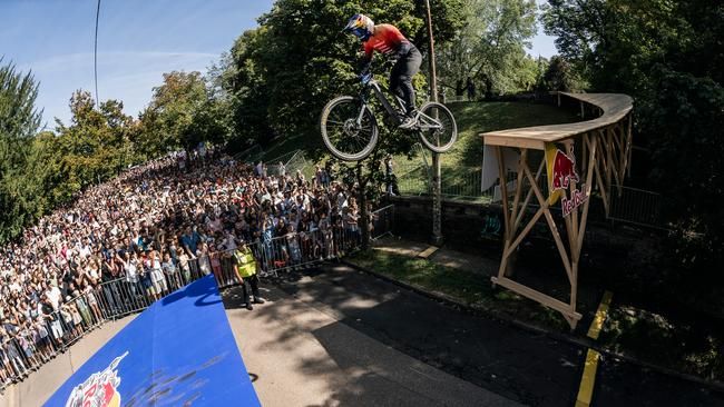 Johannes Fischbach vor seiner Home Crowd