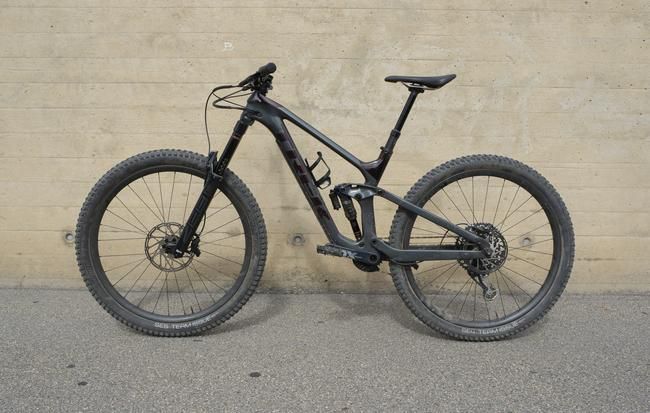Test Trek Slash 9.9 X01