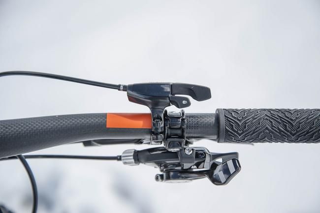 Felt LebowskE Cockpit