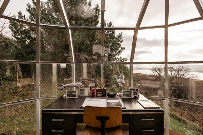 Airship Cabin, Drimnin (SCO)