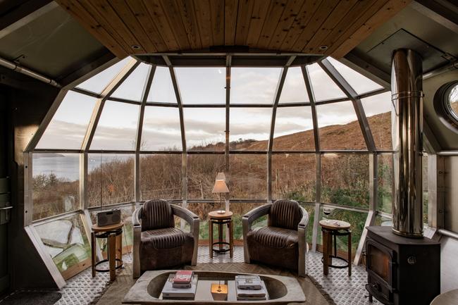 Airship Cabin, Drimnin (SCO)