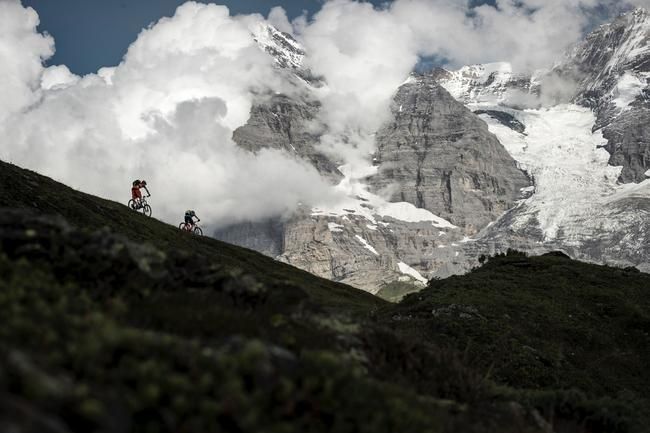 Biker auf der Kleinen Scheidegg