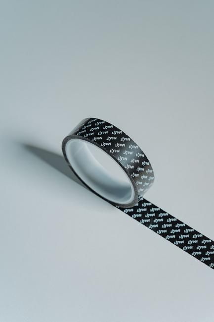 Stark und flexibel: Mit einer eigens entwickelten Felgenband-Testmaschine gelang die Entwicklung des optimalen Felgenbandes.