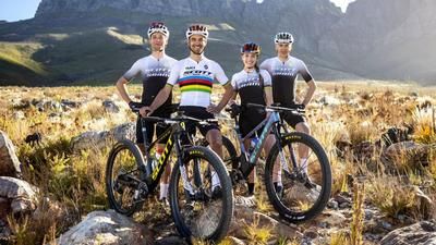 Scott Team Bekleidung 2023