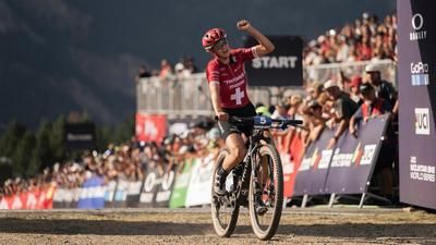 Alessandra Keller gewinnt Short-Track-Weltcup in Andorra.