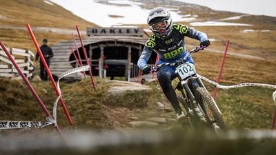Harriet Harnden im Training zum EDC in Fort William 2026.