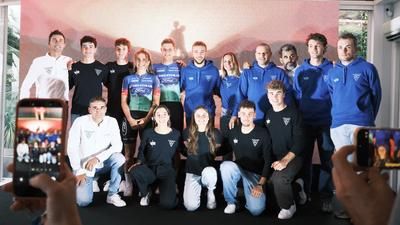 Das Decathon-Ford-Team 2027 mit Luca Martin und Cole Punchard (v.r.)