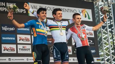 Nils Aebersold gewinnt Bronze an der XCO-WM 2021