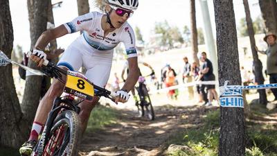 Jolanda Neff, Kross