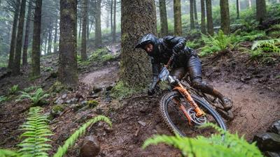 Schweizer Dreifachsieg am Trans Madeira 2021