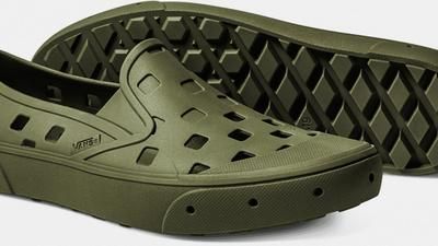Vans Trek Slip-on